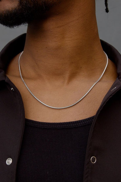 Minimalist Sleek 1mm Chain – Elegant & Versatile